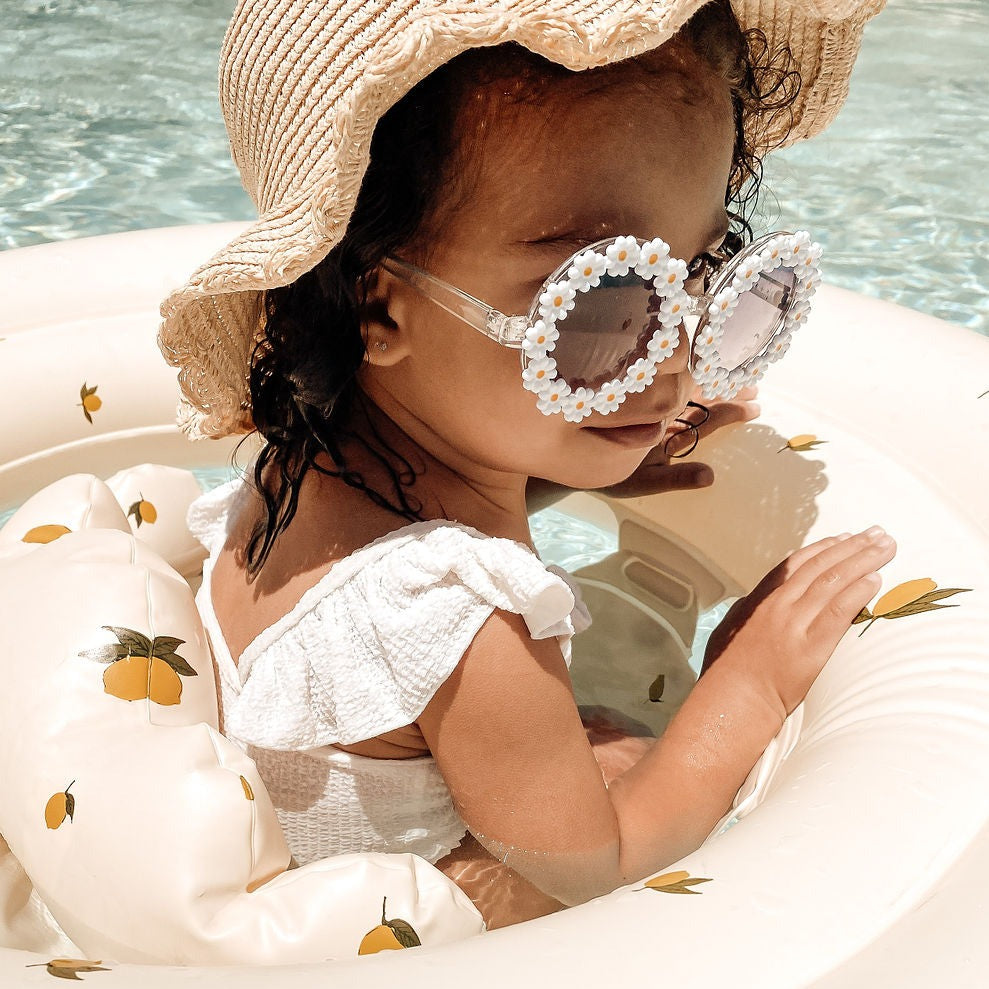 Ali+Oli Sunglasses for Kids (Daisy White)