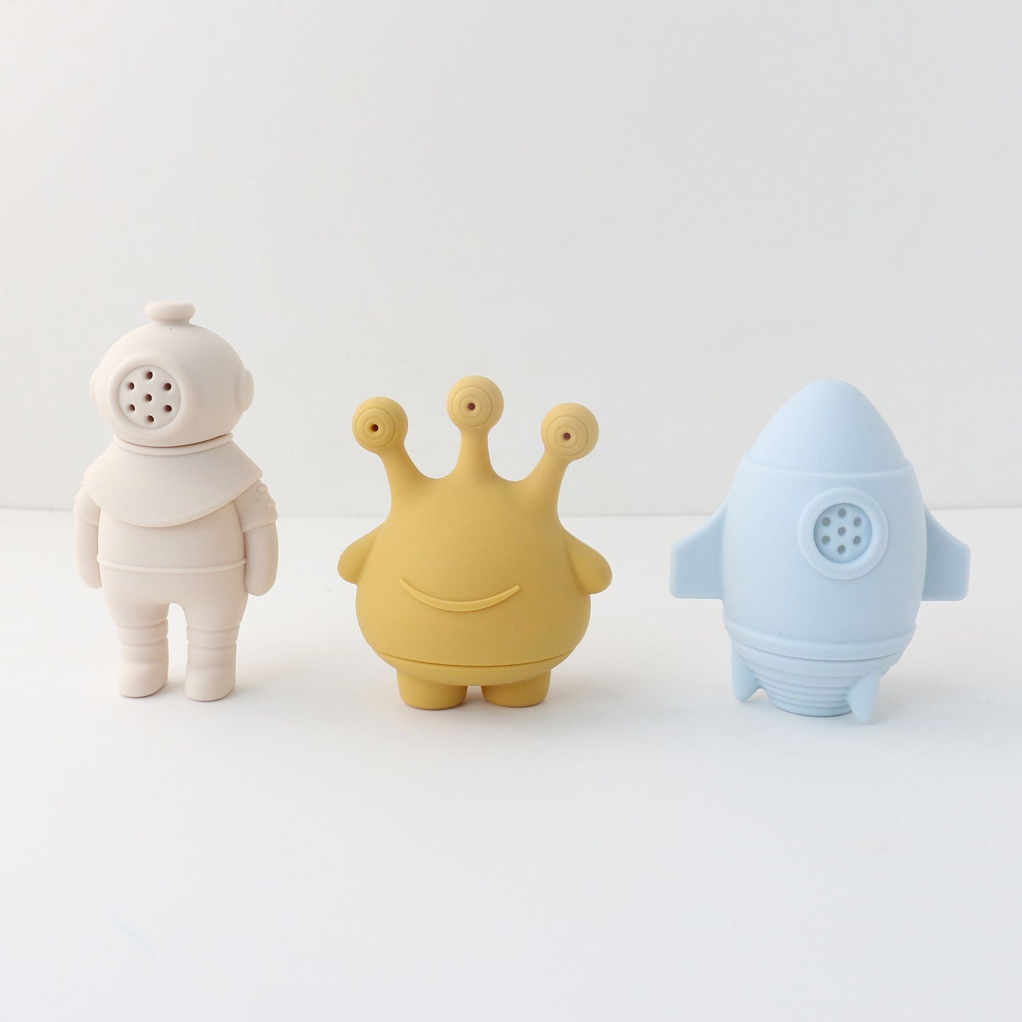 Space Mold Free Bath Toys Play Set of 3