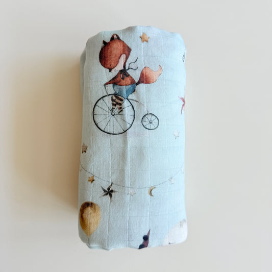 Ali+Oli Muslin Swaddle Blanket (Circus)