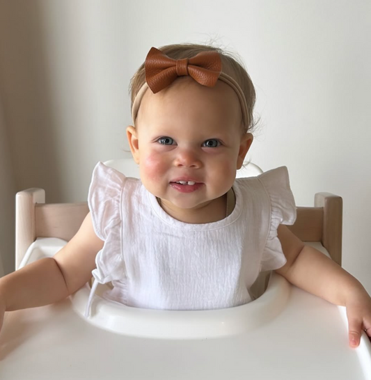 Ali+Oli Muslin Cotton Ruffle Baby Bib (White)