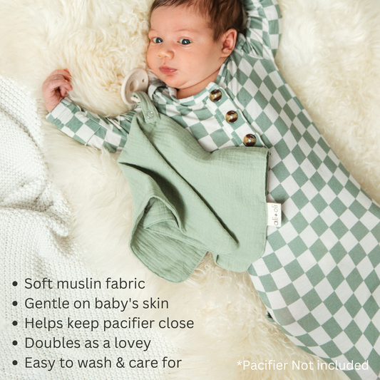 Ali+Oli Pacifier Blanket Holder (Sage)