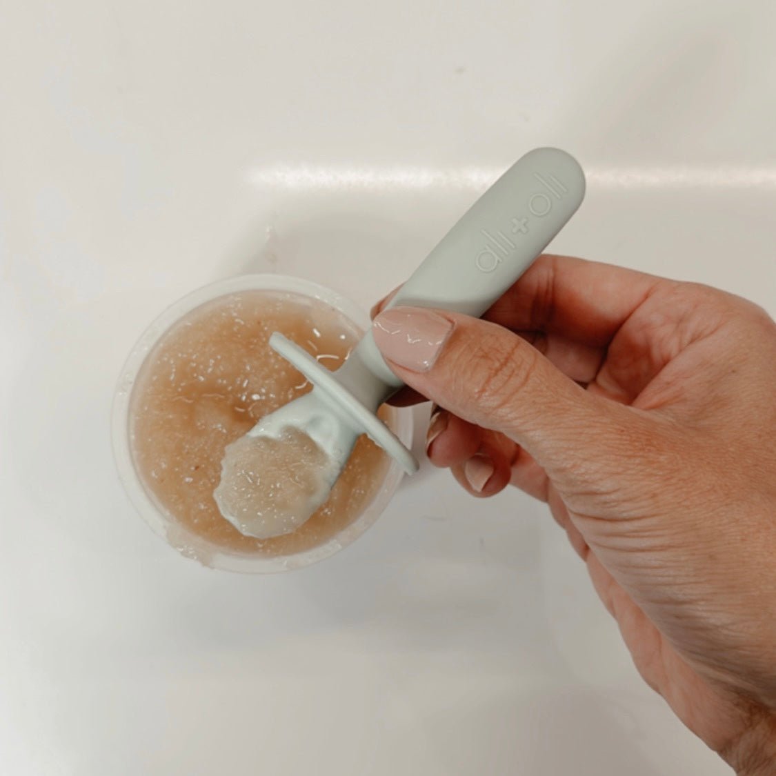 Ali+OliJuego de tenedor y cuchara (gris suave y rosa)