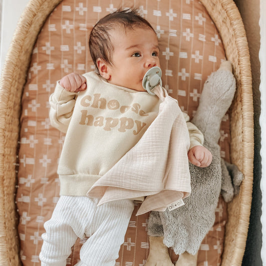 Ali+Oli Pacifier Blanket Holder (Sand)