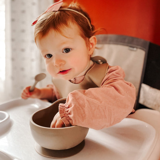 Ali+Oli Suction Bowl & Spoon Set (Taupe)
