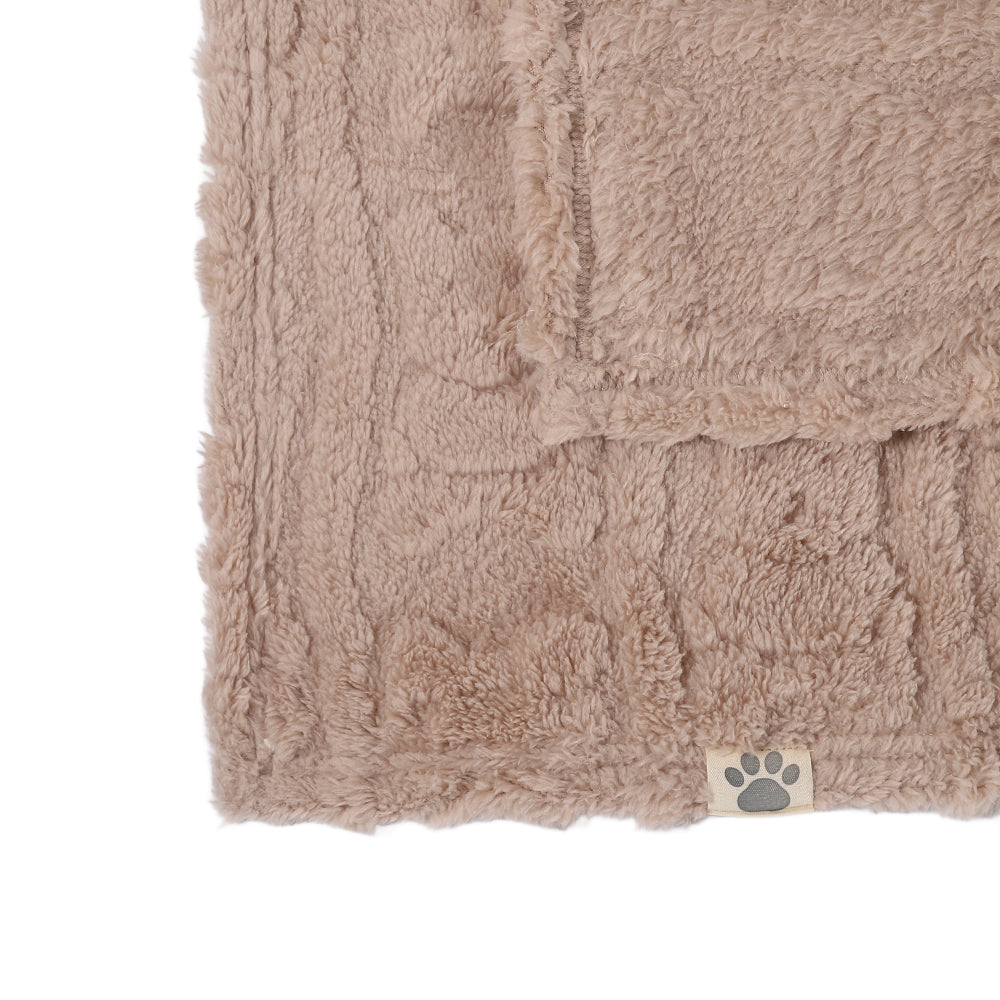 Ali+Oli Pets Coral Fleece Dog Blanket – 300 GSM Soft Cozy Throw for Small Dogs & Puppies, 25 x 35 in (Bear)