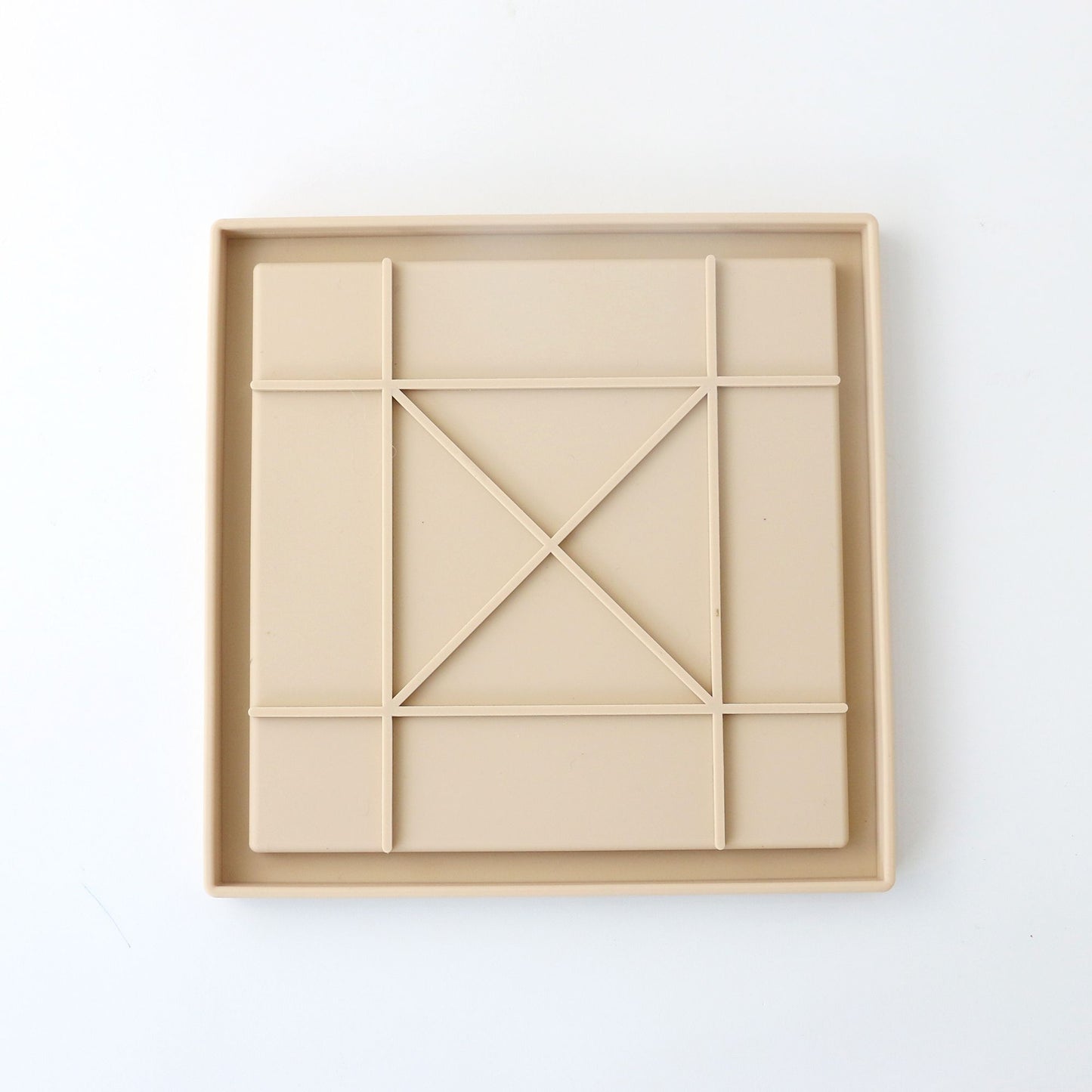Silicone Tangram Puzzle Board – Montessori Shape & Logic Toy