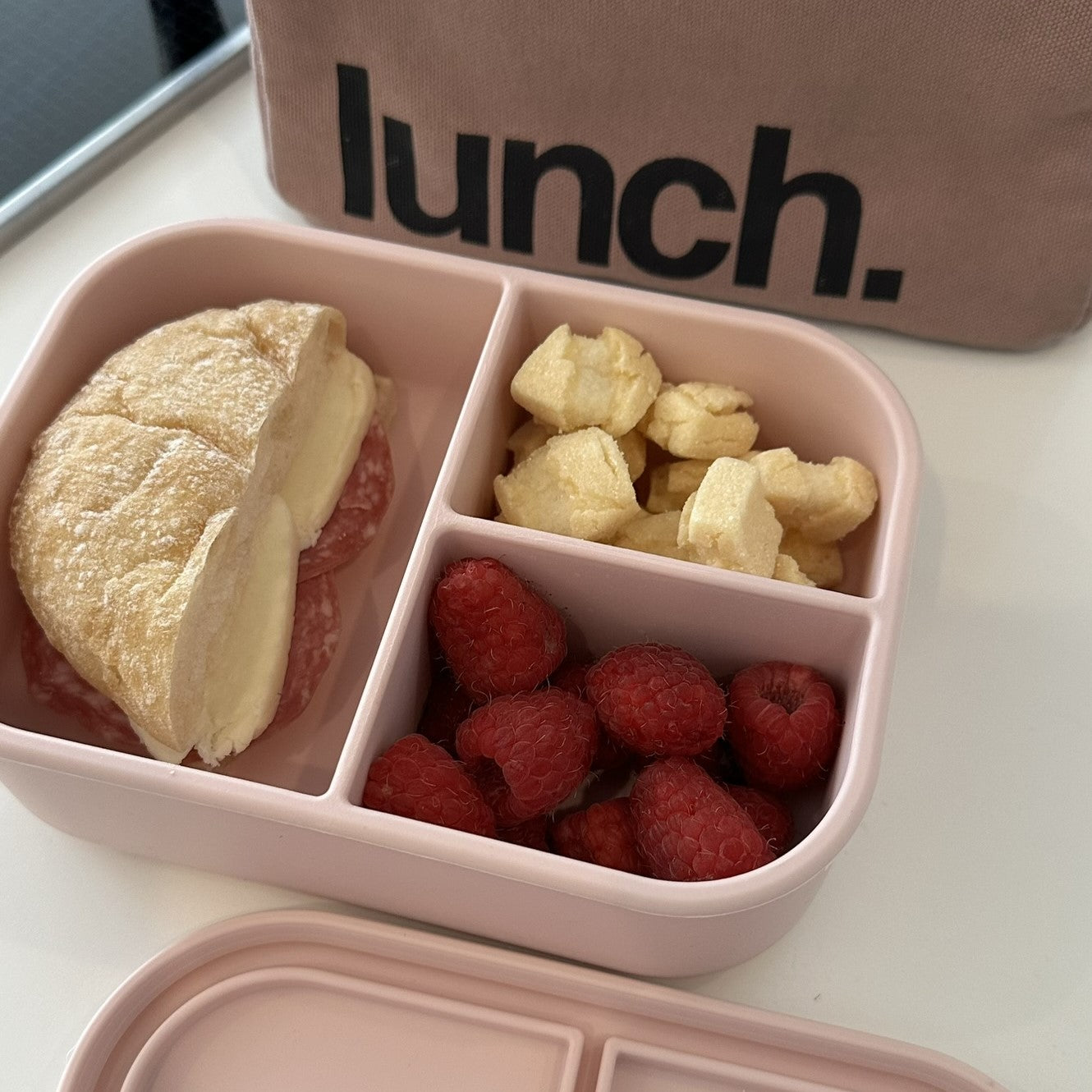 Ali+Oli Reusable Silicone Bento Box - 3 Compartments - Leakproof (Blush)
