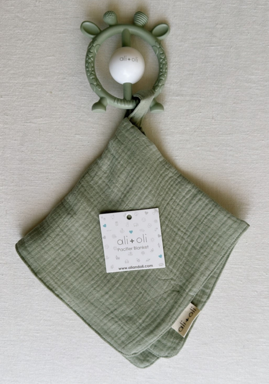 Ali+Oli Pacifier Blanket Holder (Sage)