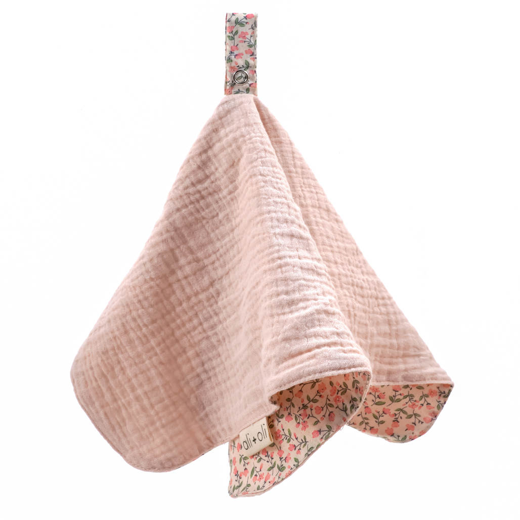 Ali+Oli Pacifier Blanket Holder (Pink/Flowers)