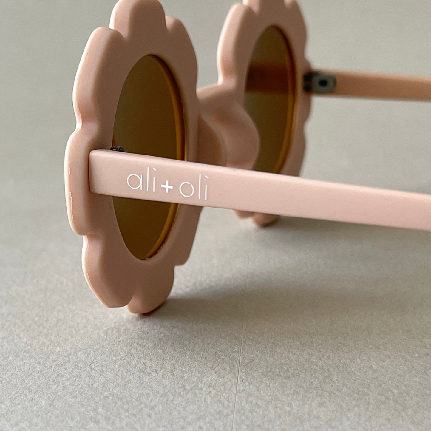Ali+Oli Sunglasses for Kids Flower (Pink)
