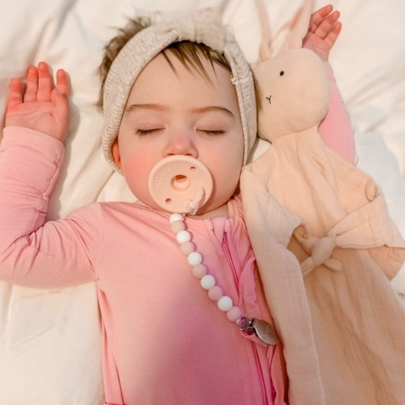 Ali+Oli Pacifier Clip (Thin Pink)